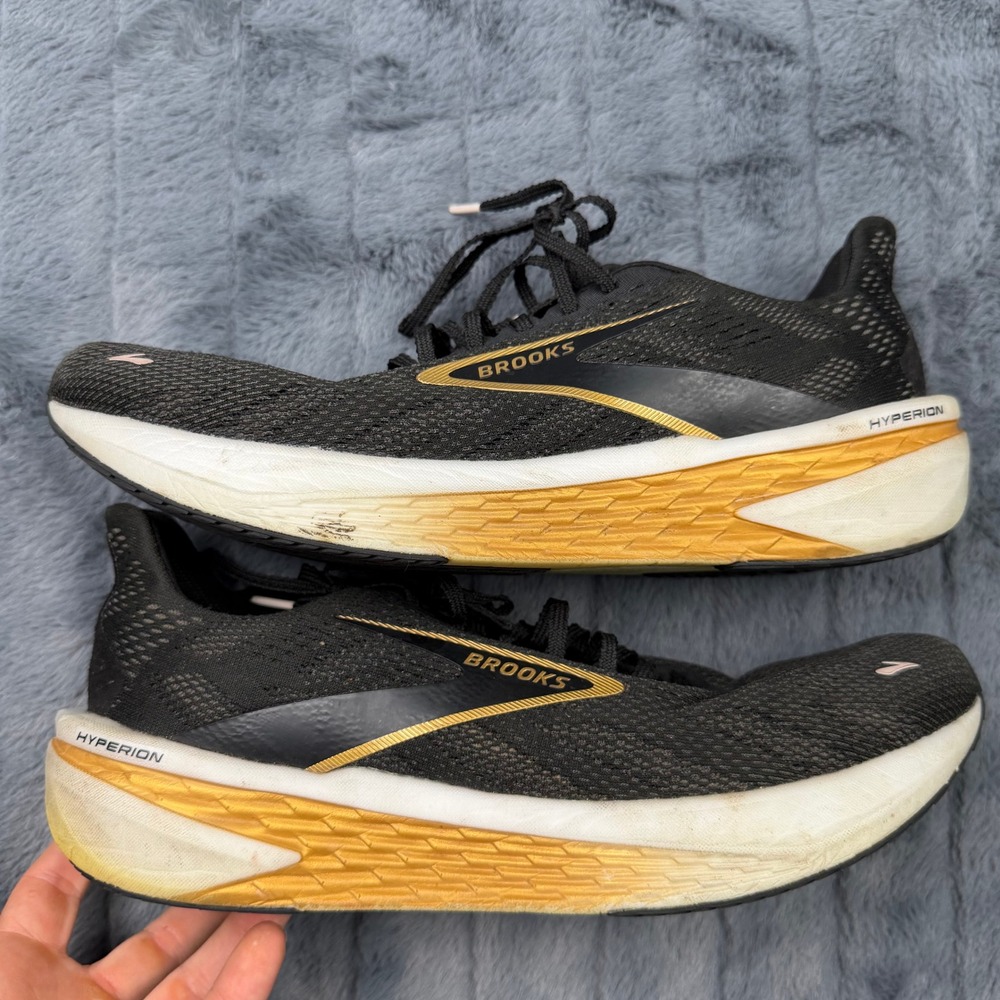 Brooks Hyperion Max Mens Running Shoes Black Gold 1104321D098 Size 11